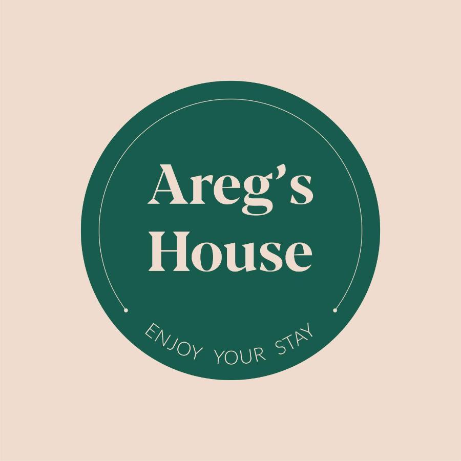 Areg'S House, Warm Apartment In Kechi House ツァグカゾール エクステリア 写真