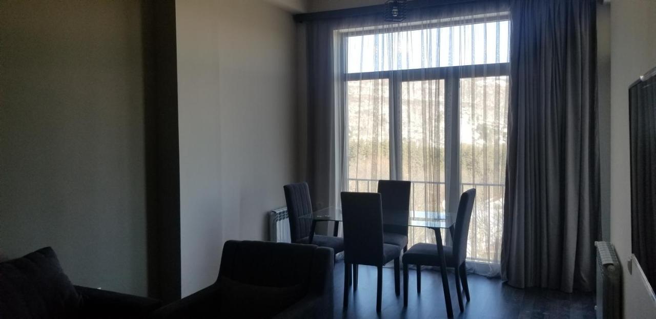 Areg'S House, Warm Apartment In Kechi House ツァグカゾール エクステリア 写真